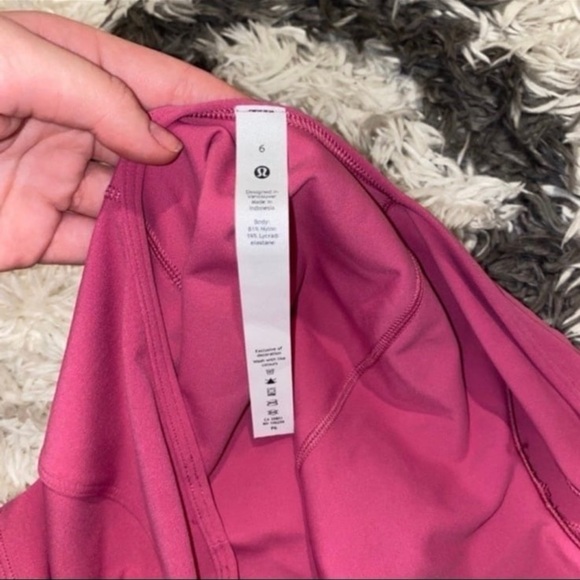 Lululemon - Picture 5 of 8